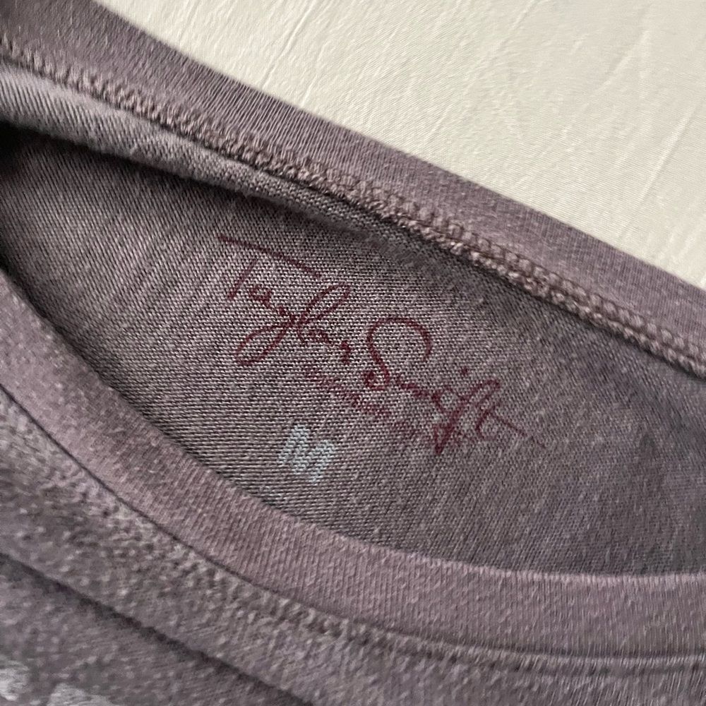 Gray Long Sleeve Taylor Swift Shirt - Picture 3 of 5